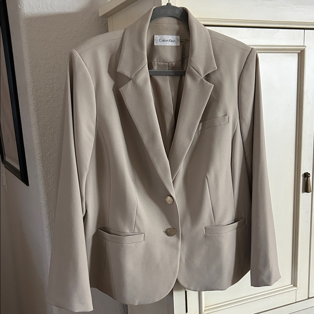 Calvin Klein Women's Beige Blazer